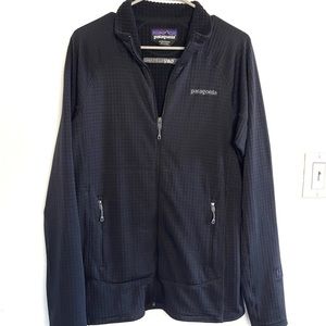 Patagonia Men’s R1 techface jacket